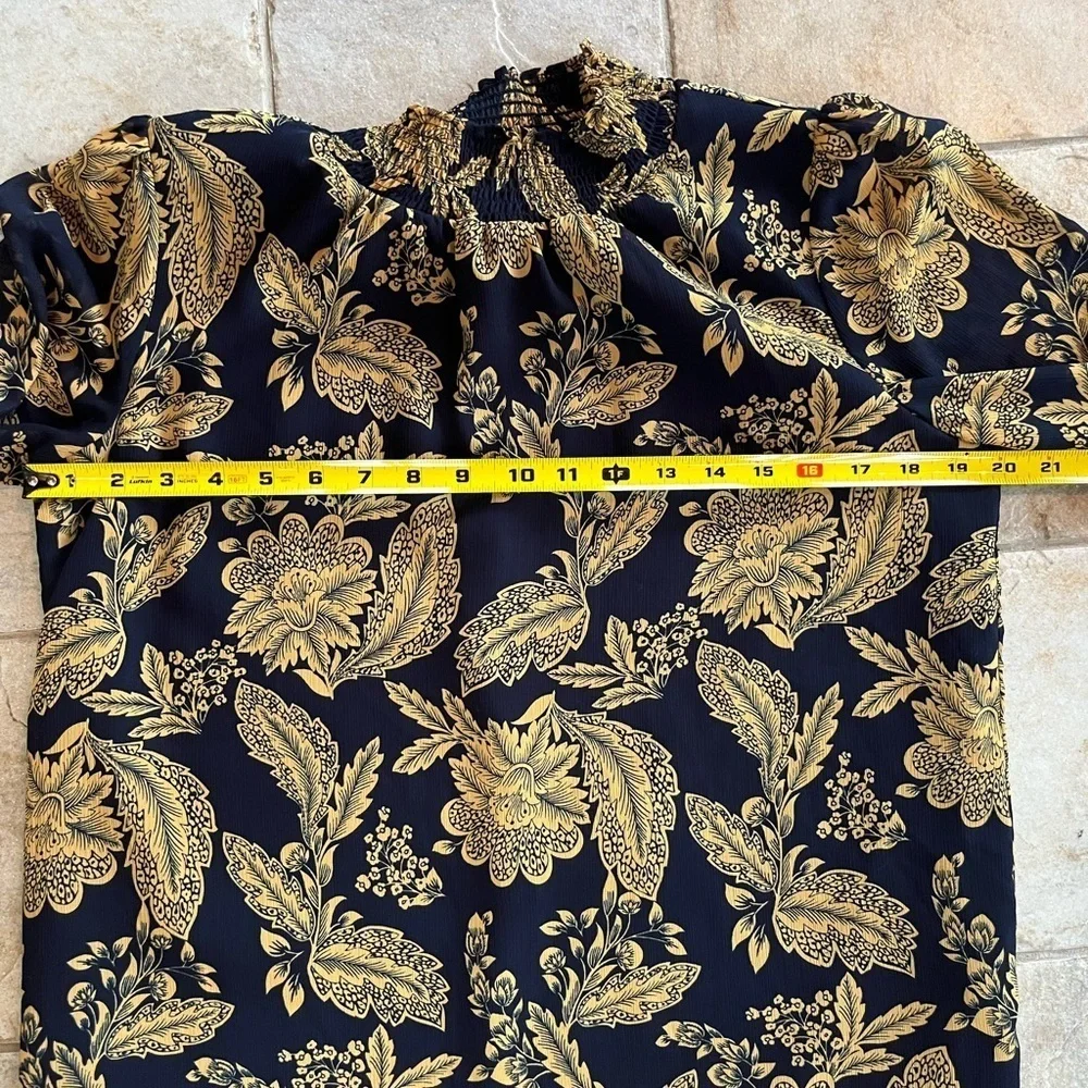 J Crew Smocked Ruched Chiffon Regal Gold Navy Floral Coquette Blouse Women Sz XS